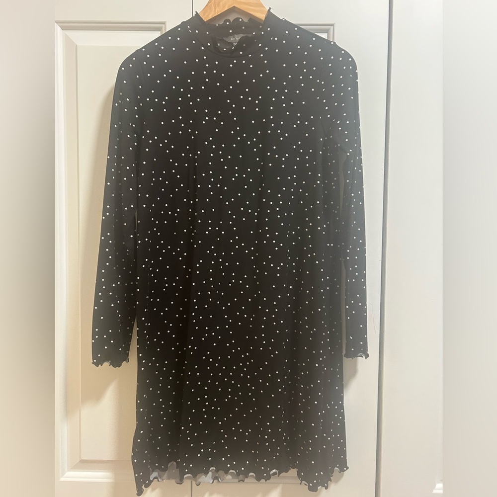 Mock neck long sleeve dress. Super soft and comfortable.